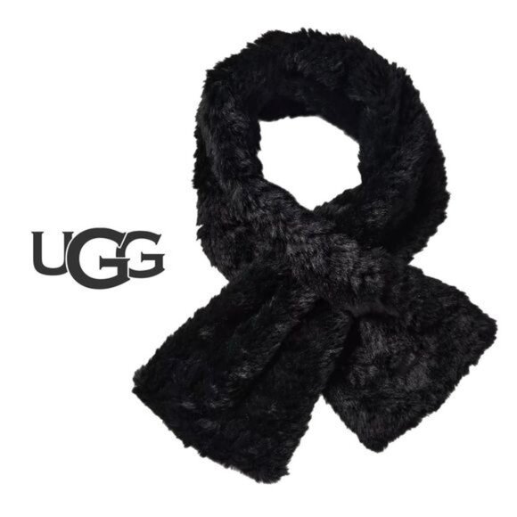 🆕 UGG Pull Through Faux Fur Scarf Black NWT - Picture 1 of 11